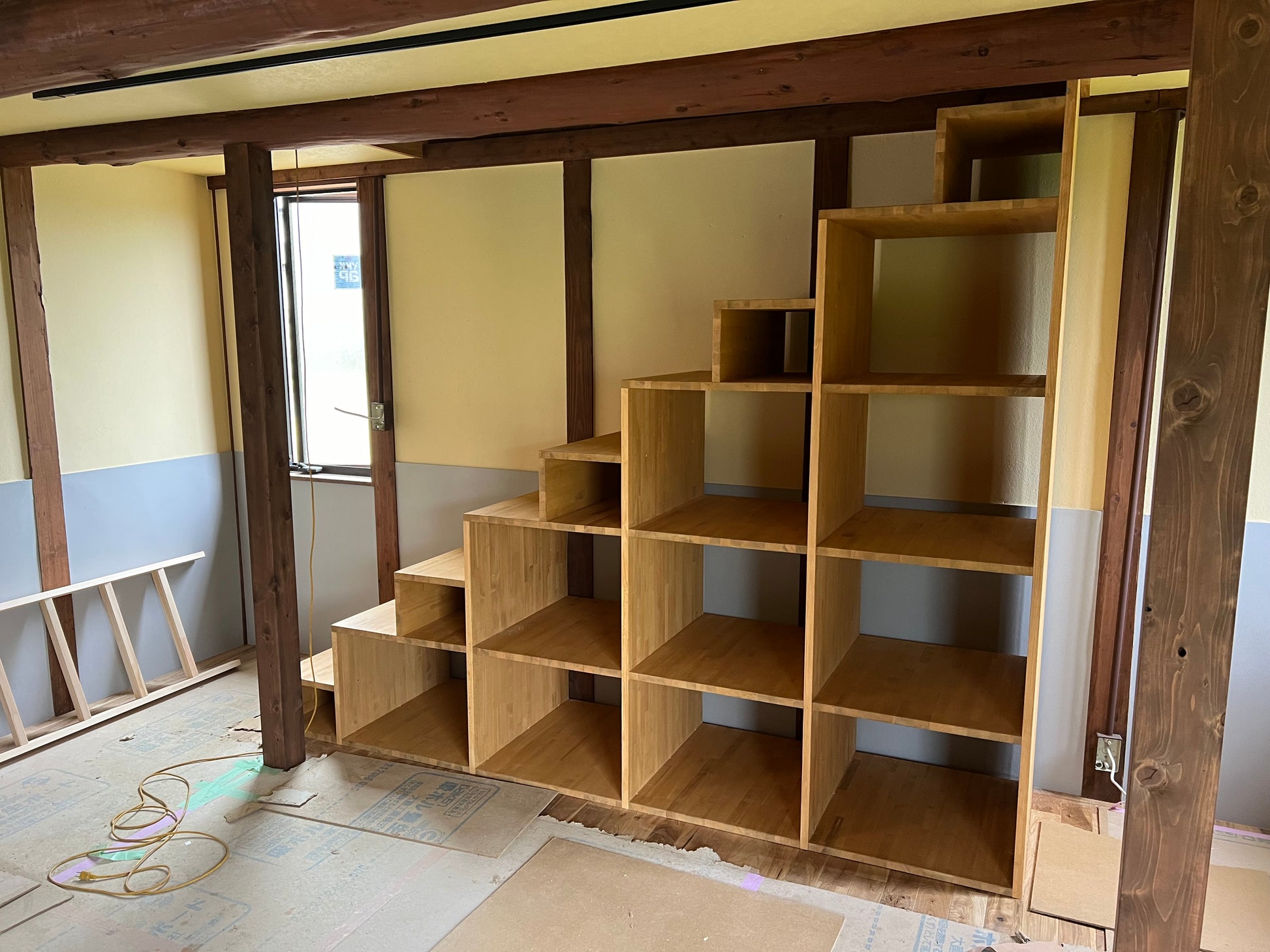 ナチュラルデザインの造作収納家具_6