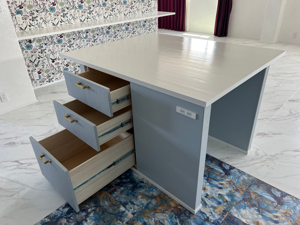 ナチュラルデザインの造作収納家具_5