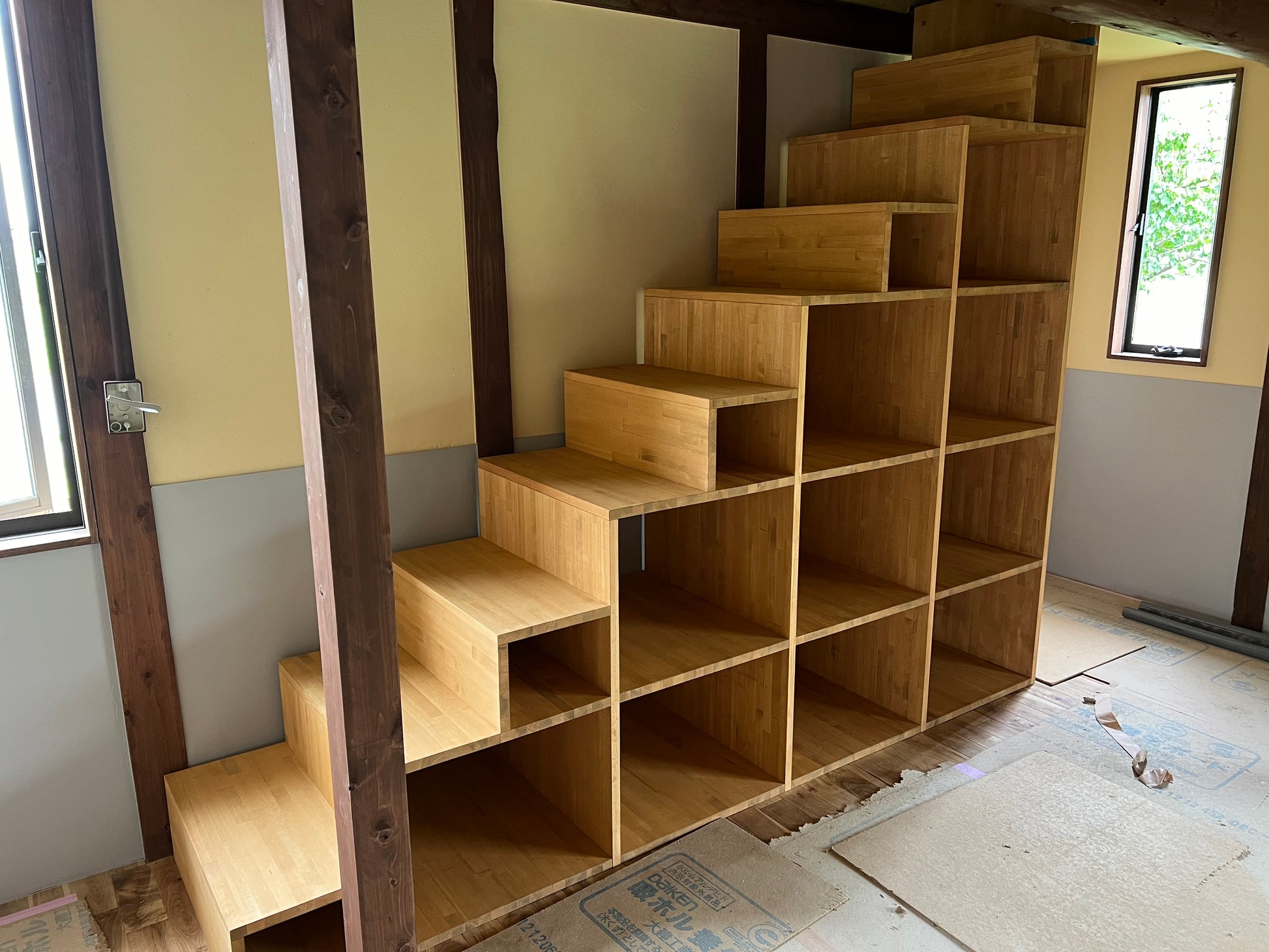 ナチュラルデザインの造作収納家具_6